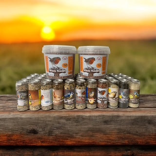 Wild Bird Whole Peanuts In A 5 Litre Tub Includes FREE Bird Seed In A Can